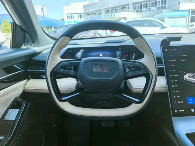 Geely Galaxy L6 — Фото автомобиля 9