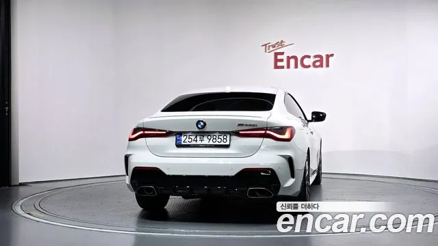 BMW 4 Series G22 — Фото автомобиля 4
