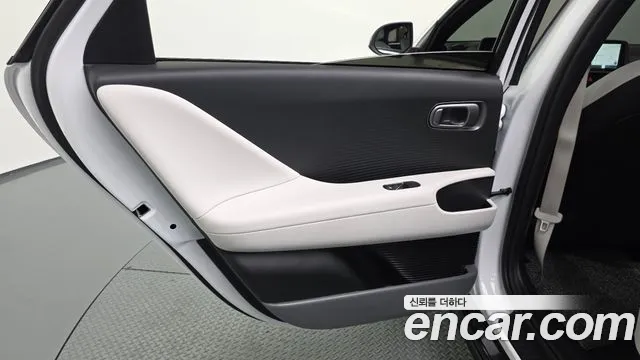 Hyundai Ioniq 6 New — Фото автомобиля 14