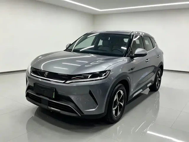 Фотография автомобиля — BYD Yuan UP
