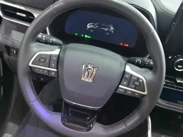 Toyota Crown Kluger — Фото автомобиля 15