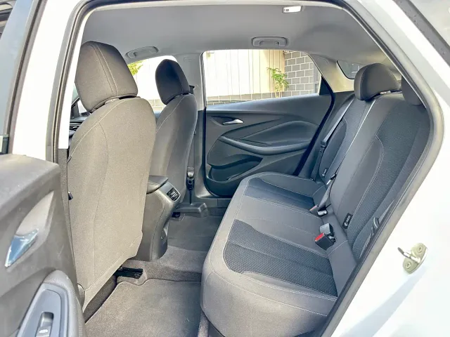 Buick Verano — Фото автомобиля 11