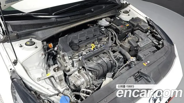 Hyundai AVANTE Avante (CN7) — Фото автомобиля 6