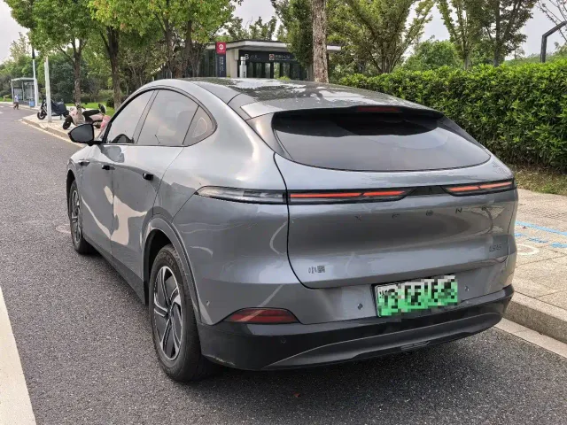 Xpeng G6 — Фото автомобиля 6