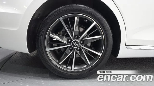 Hyundai Grandeur Новый Grandeur IG — Фото автомобиля 5