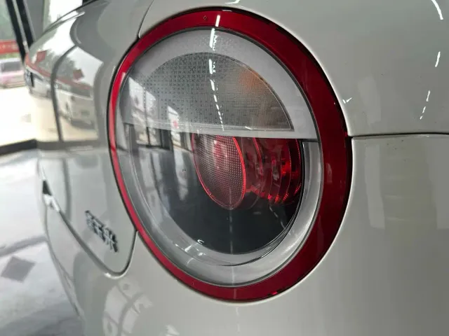 Changan Lumin — Фото автомобиля 11