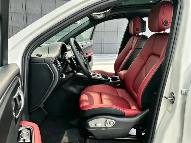 Porsche Macan — Фото автомобиля 4