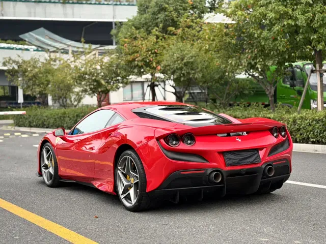 Ferrari F8 — Фото автомобиля 6