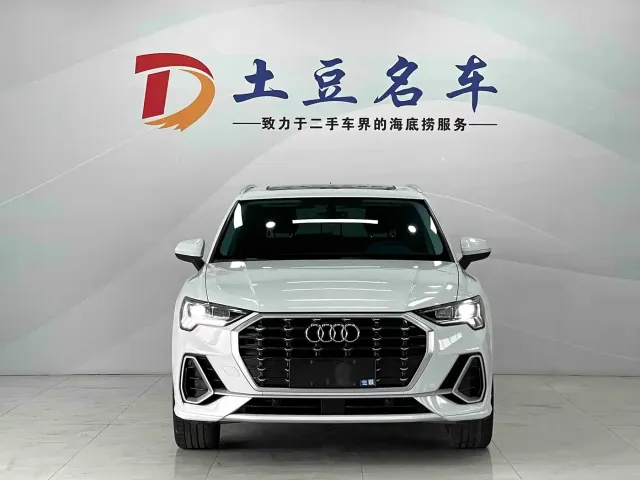 Audi Q3 — Фото автомобиля 2