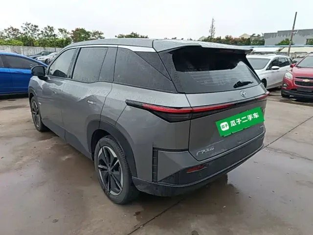 Toyota BoZhi 3X — Фото автомобиля 4