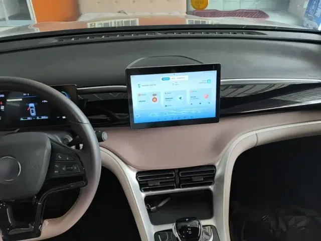 BYD Song Pro — Фото автомобиля 9
