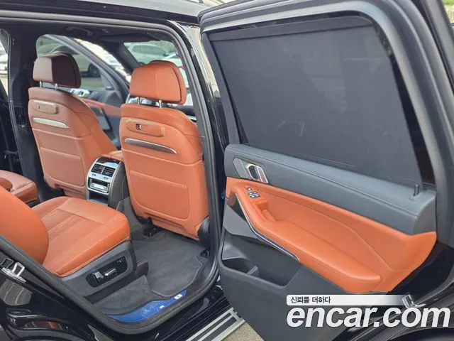 BMW X7 G07 — Фото автомобиля 11