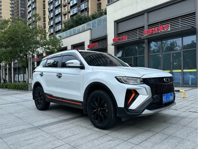 Geely Boyue — Фото автомобиля 3