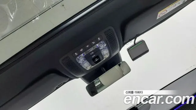 Mercedes-Benz EQB — Фото автомобиля 17