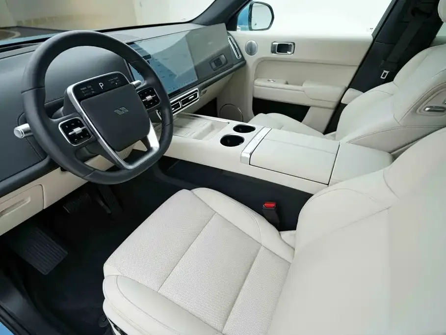Li Auto Li Auto L7 2024 Model Ultra — Фото автомобиля 9