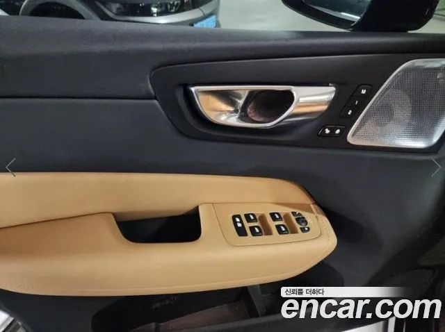 Volvo XC60 2nd Gen — Фото автомобиля 12