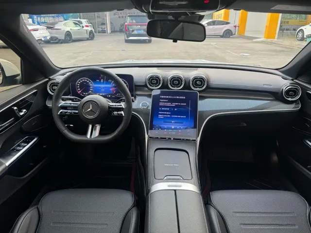 Mercedes-Benz C-Class — Фото автомобиля 8
