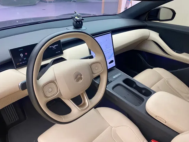 Nio ET5 Touring — Фото автомобиля 12