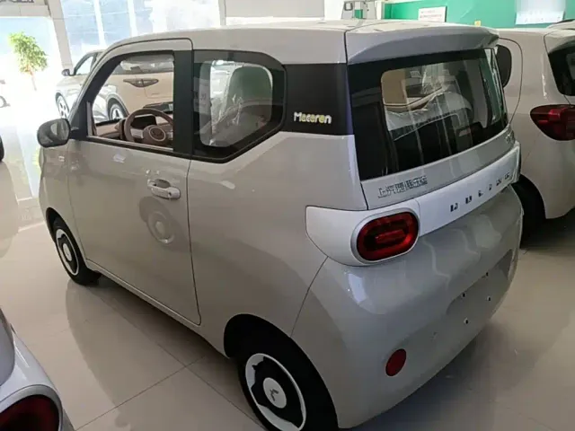 Wuling Hongguang Mini EV — Фото автомобиля 4