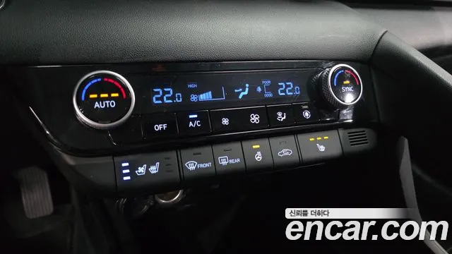 Hyundai AVANTE Avante (CN7) — Фото автомобиля 16