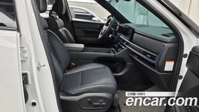 Hyundai Santa Fe — Фото автомобиля 16