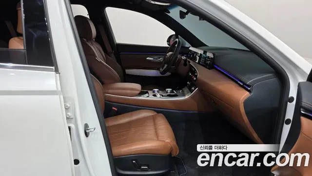 Genesis GV70 2.5T Бензин AWD — Фото автомобиля 23