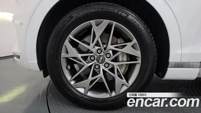Genesis GV70 — Фото автомобиля 5