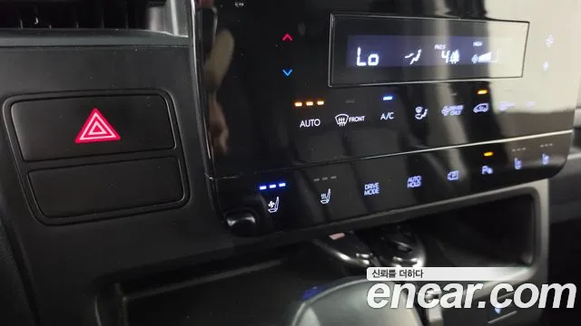 Hyundai Staria — Фото автомобиля 27