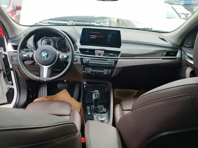 BMW X1 — Фото автомобиля 9