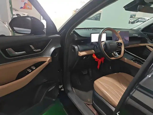 Chery Tiggo 8L — Фото автомобиля 15