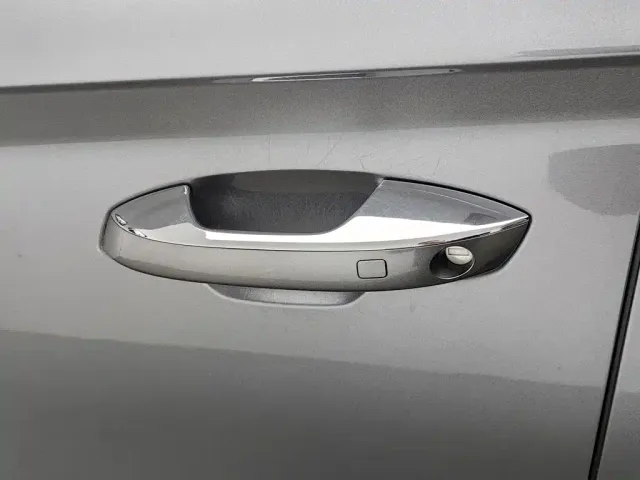 BYD Song PLUS — Фото автомобиля 18