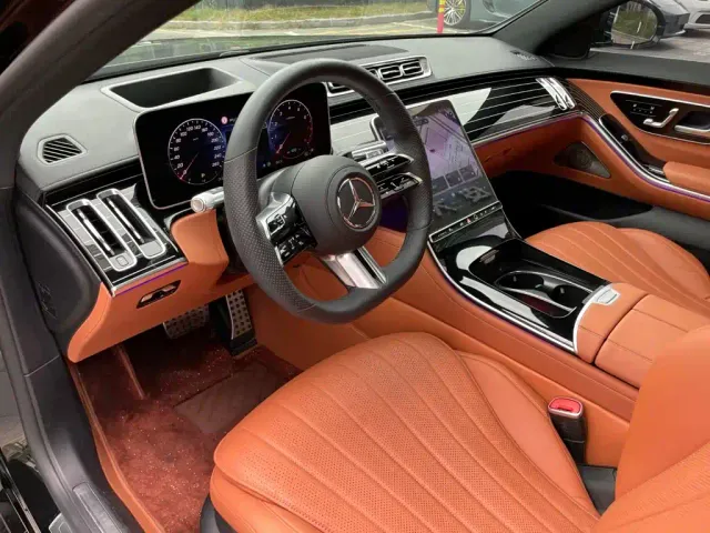 Mercedes-Benz S-Class — Фото автомобиля 9