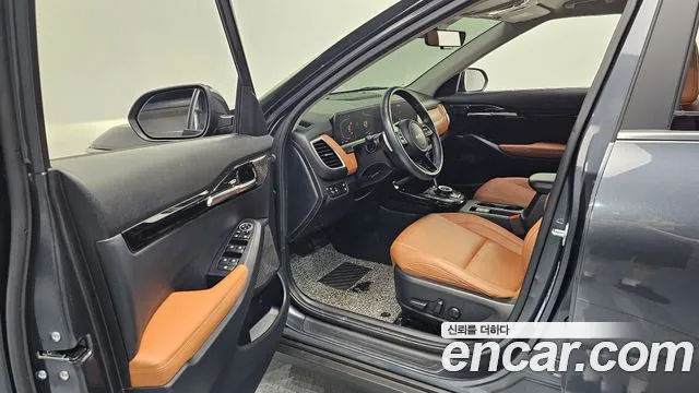 Kia Seltos Новый Seltos Бензин 2.0 2WD — Фото автомобиля 3