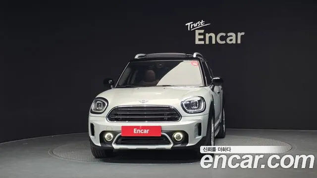 MINI Countryman — Фото автомобиля 3