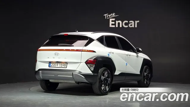 Hyundai Kona SX2 — Фото автомобиля 2