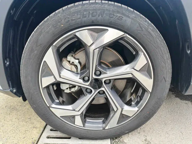 Geely Boyue L — Фото автомобиля 25