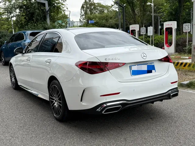 Mercedes-Benz C-Class — Фото автомобиля 15