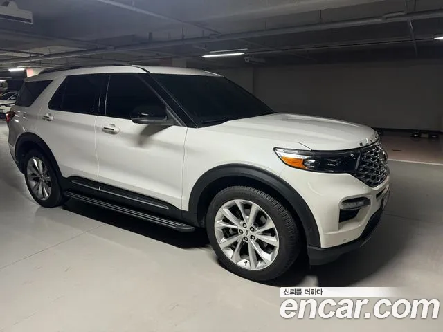Ford Explorer Explorer 6 поколение 3.0 Platinum 4WD — Фото автомобиля 5