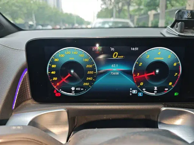 Mercedes-Benz Mercedes-Benz GLB 2021 GLB 200 Dynamic — Фото автомобиля 4