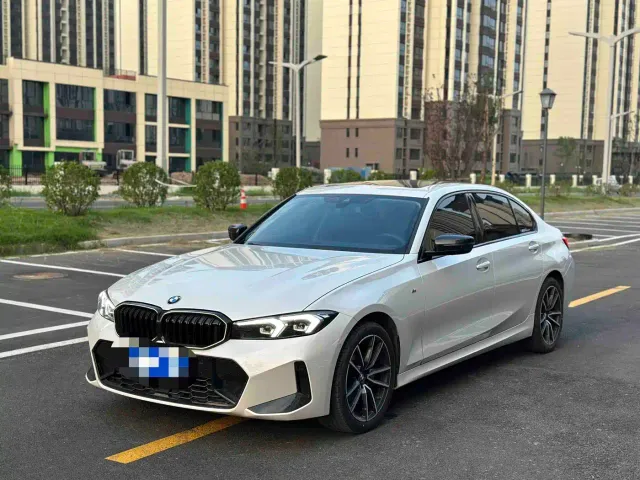 BMW 3 Series — Фото автомобиля 2