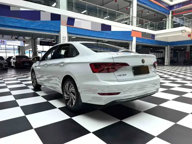 Volkswagen Sagitar — Фото автомобиля 17