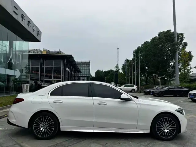 Mercedes-Benz C-Class — Фото автомобиля 5