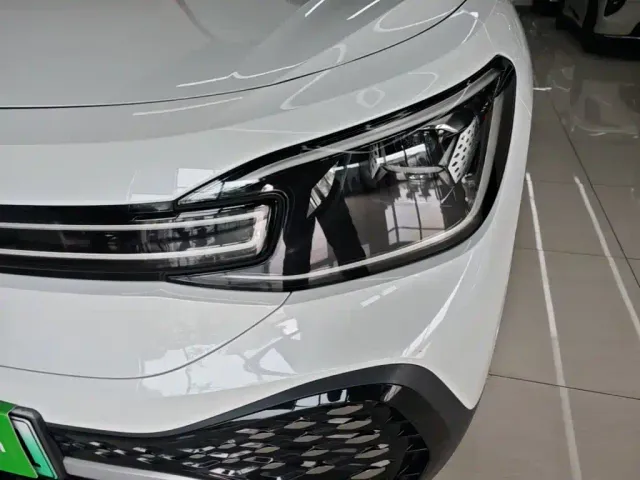 Volkswagen ID.6 Crozz — Фото автомобиля 23