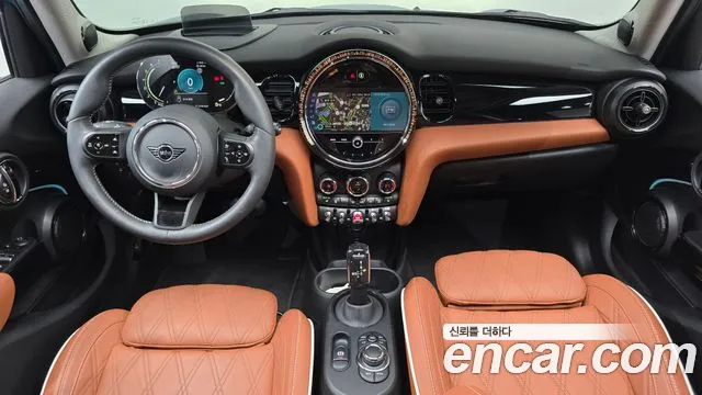 MINI Cooper — Фото автомобиля 7