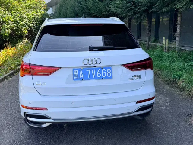 Audi Q3 — Фото автомобиля 5