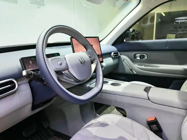 Leapmotor A10 — Фото автомобиля 4