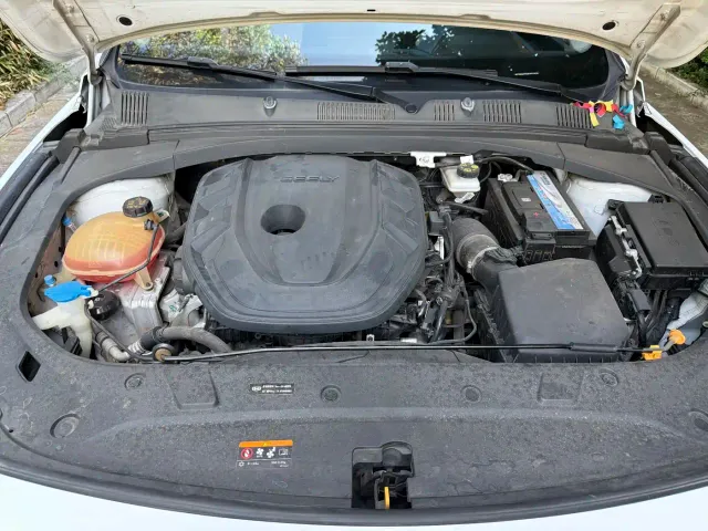 Geely Xingrui — Фото автомобиля 8