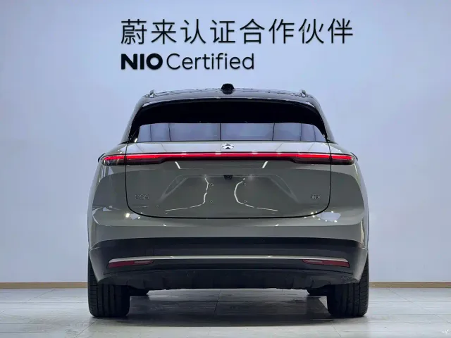 Nio ES6 — Фото автомобиля 7