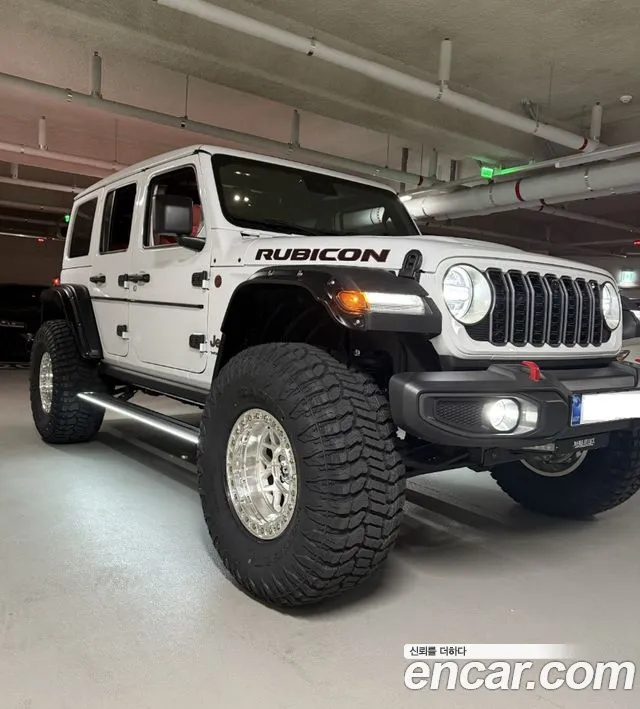 Фотография автомобиля — Jeep Wrangler JL