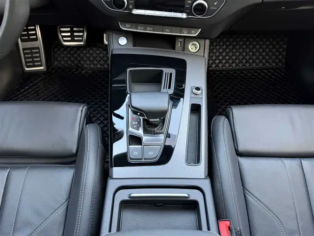 Audi Q5L — Фото автомобиля 24